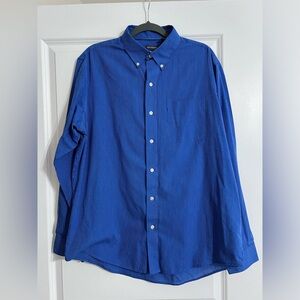 Van Heusen classic fit long sleeve dress shirt